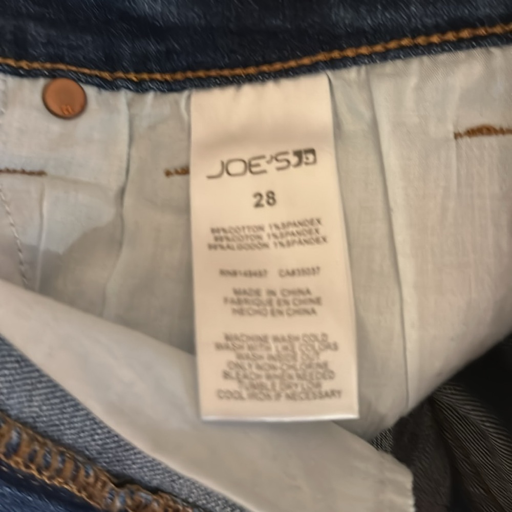 Joe’s cut off denim shorts Size 28 - Picture 3 of 9